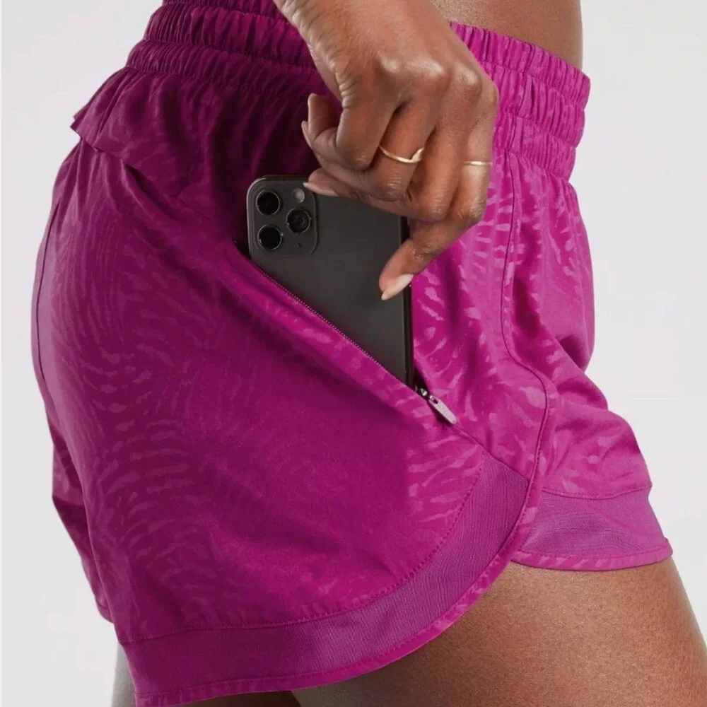 Athleta Women 4